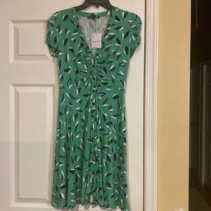 NWT! Adrianna Papell size 6 multi green jersey flair style dress